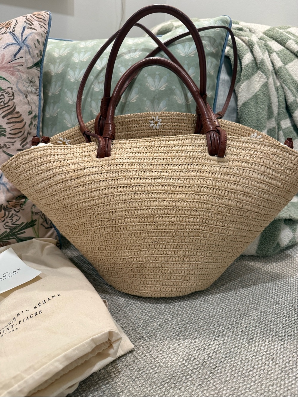 Sezane Justine Basket Bag with Embroidered Flowers - Picture 10 of 16